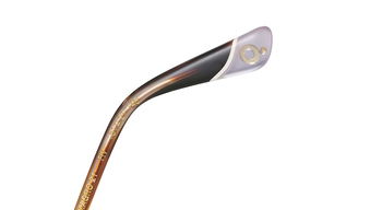 Das Bild zeigt die Sonnenbrille ALMAGRO von der Marke Etnia Barcelona in havanna.